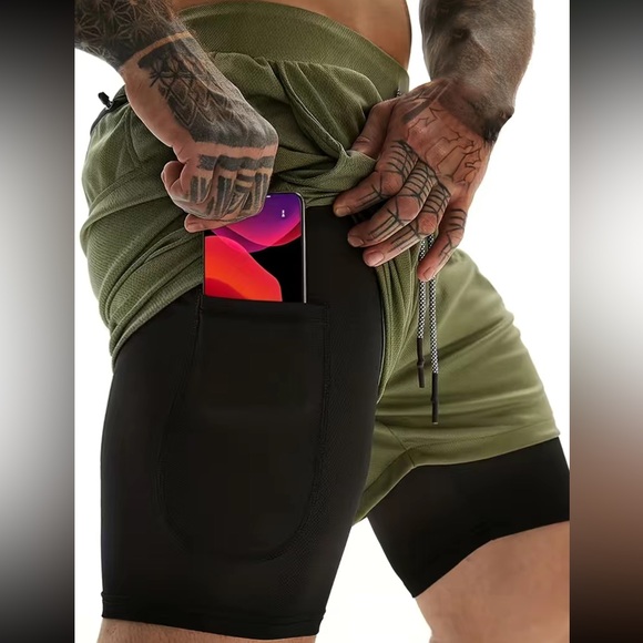 Men double layer gym workout shorts with inner pocket - Picture 6 of 16